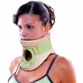 CERVICAL COLLAR WITH TRACHEA OPENING 4 1/4" 5108